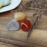 Gezondheid edelstenensetje – curated crystal by Marga Jacobs | rust, symboliek en intuïtieve zelfzorg