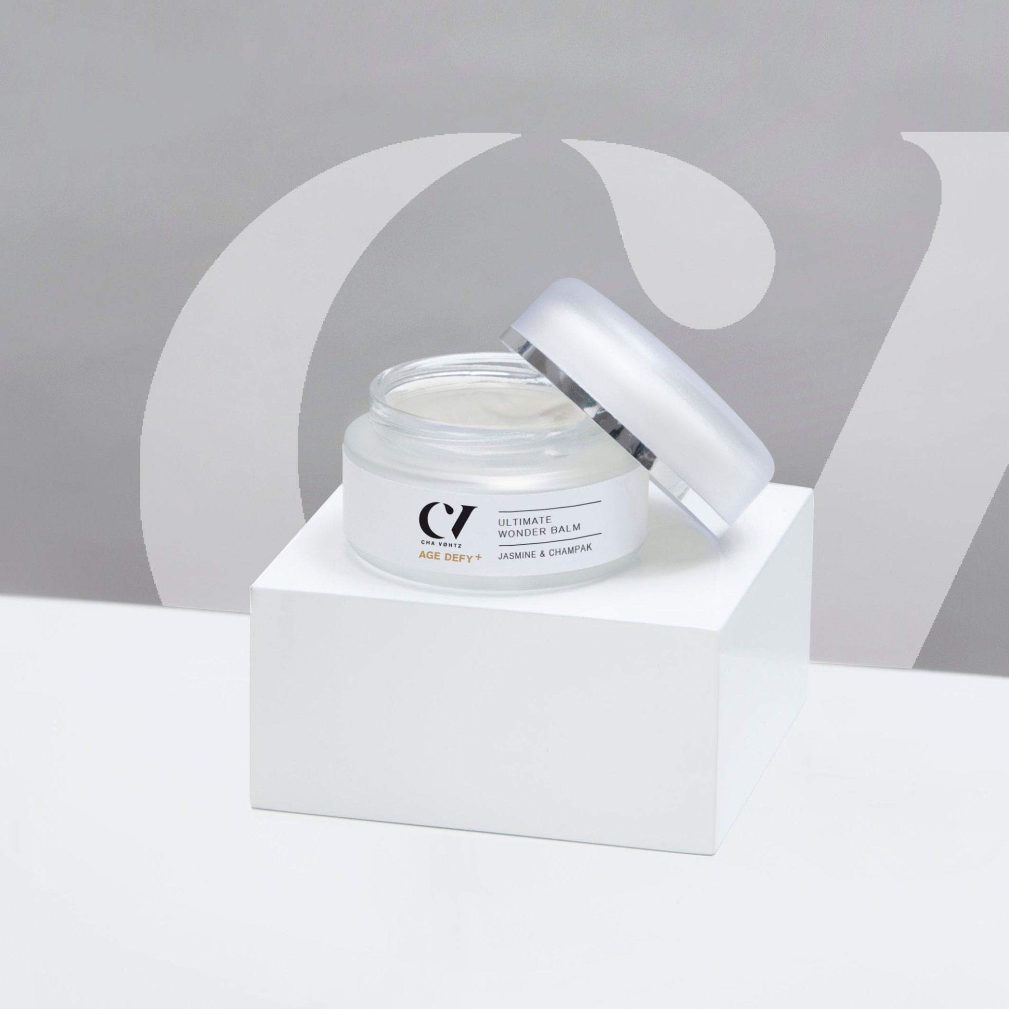 Green People Age Defy+ Ultimate Wonder Balm – curated crystal by Marga Jacobs | rust, symboliek en intuïtieve zelfzorg