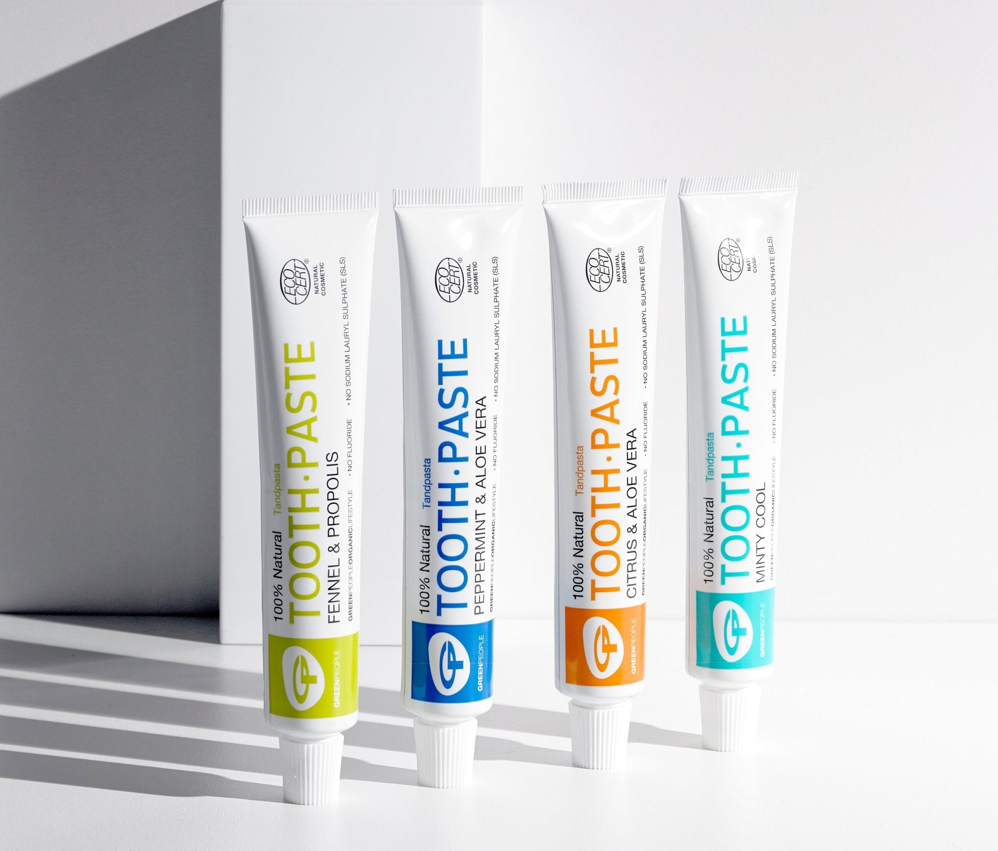 Green People Minty Cool Toothpaste – curated crystal by Marga Jacobs | rust, symboliek en intuïtieve zelfzorg