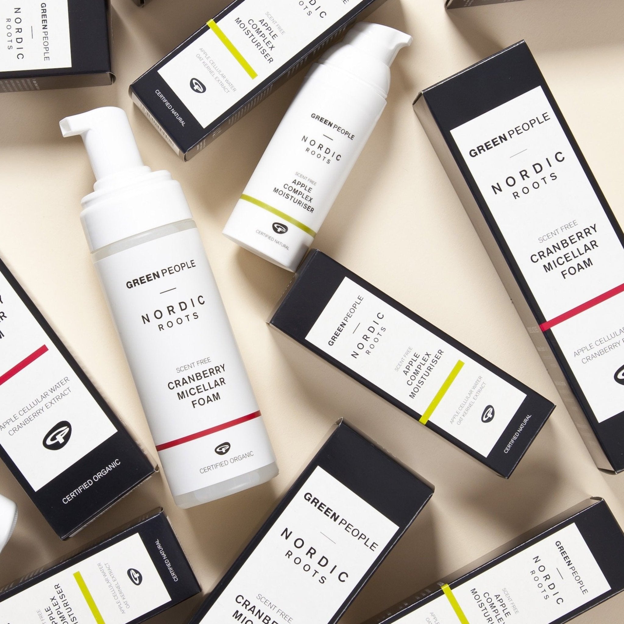 Green People Nordic Roots Apple Complex Moisturiser – curated crystal by Marga Jacobs | rust, symboliek en intuïtieve zelfzorg