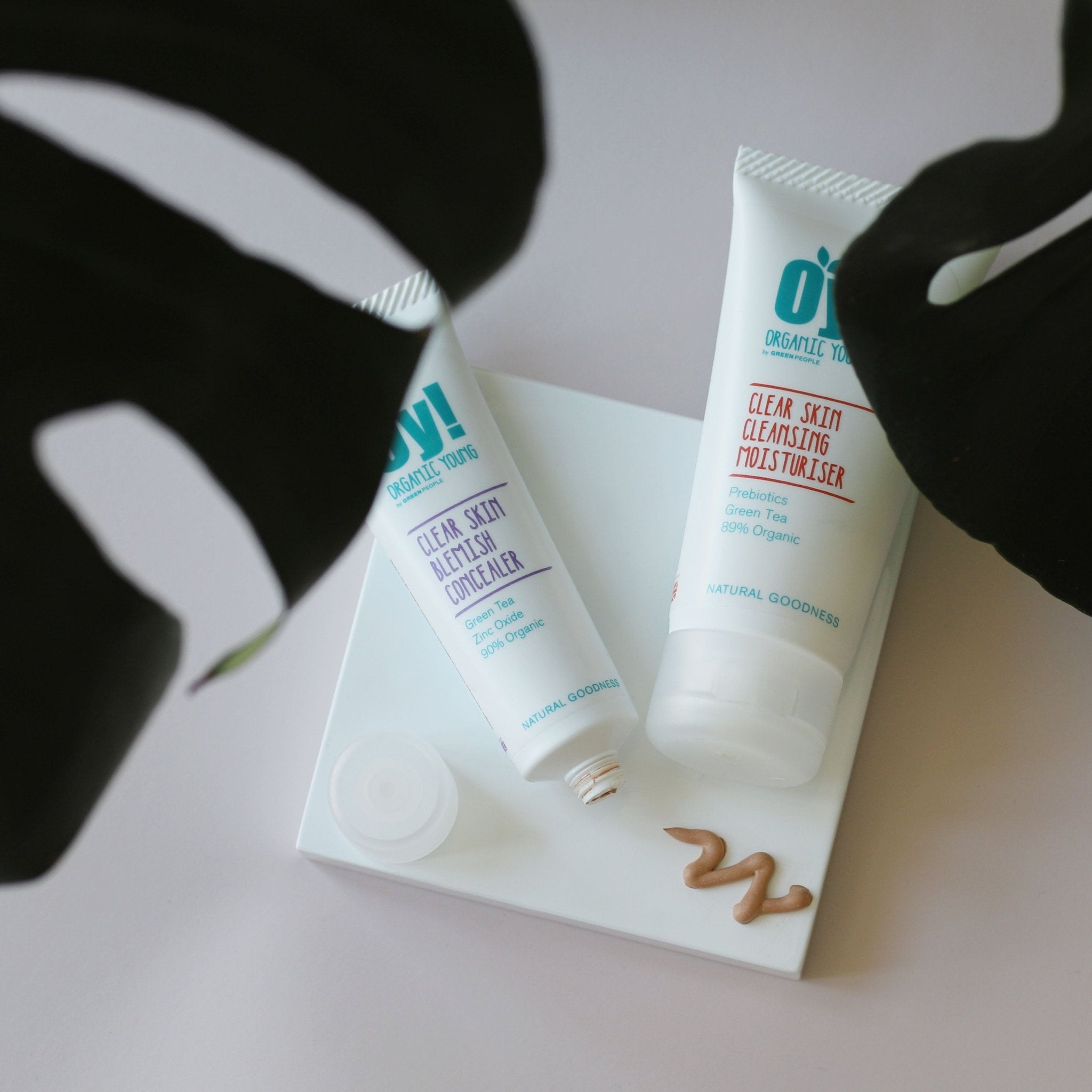 Green People Oy! Clear Skin Blemish Concealer – curated crystal by Marga Jacobs | rust, symboliek en intuïtieve zelfzorg