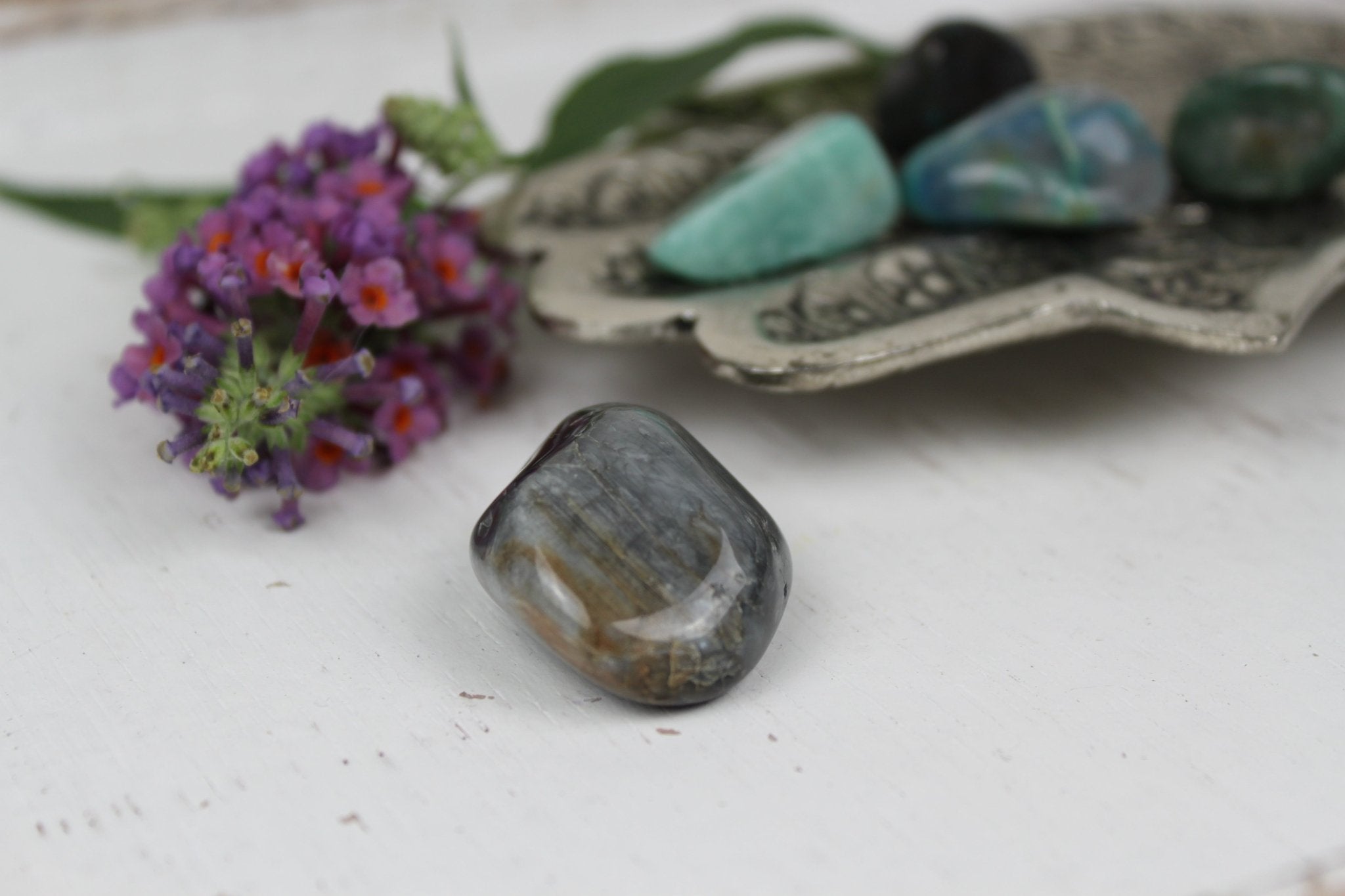 Haviksoog trommelstenen – curated crystal by Marga Jacobs | rust, symboliek en intuïtieve zelfzorg