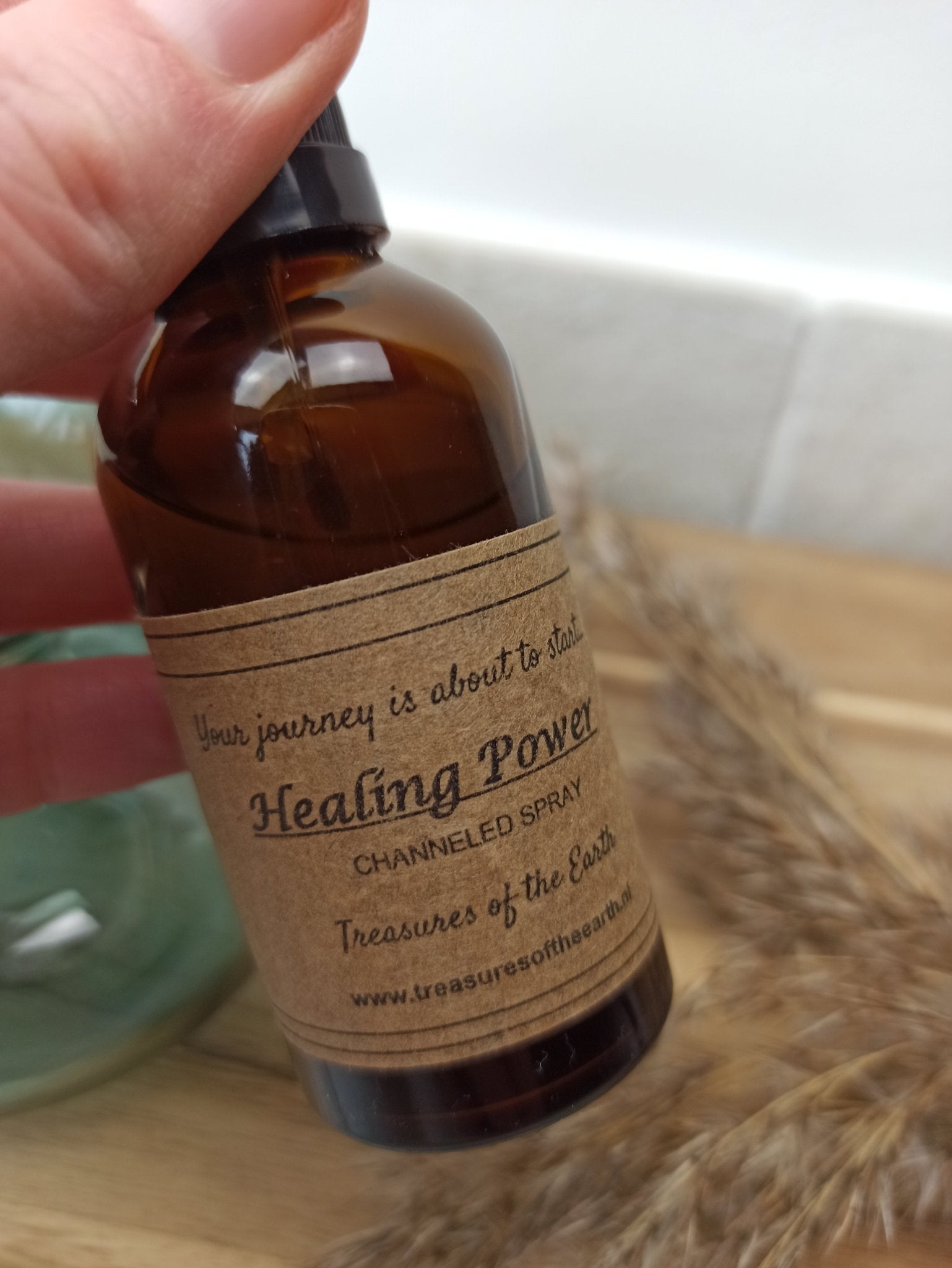 Healing Power Spray – curated crystal by Marga Jacobs | rust, symboliek en intuïtieve zelfzorg