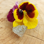 Herkimer diamant | ruw – curated crystal by Marga Jacobs | rust, symboliek en intuïtieve zelfzorg