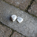 Howliet trommelstenen – curated crystal by Marga Jacobs | rust, symboliek en intuïtieve zelfzorg