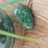 Idocraas trommelstenen – curated crystal by Marga Jacobs | rust, symboliek en intuïtieve zelfzorg