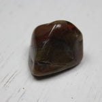 Jaspis trommelstenen – curated crystal by Marga Jacobs | rust, symboliek en intuïtieve zelfzorg