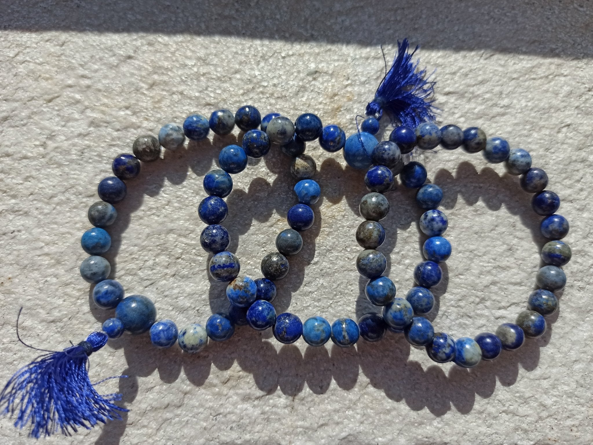 Lapis Lazuli edelsteen armband | 8 mm – curated crystal by Marga Jacobs | rust, symboliek en intuïtieve zelfzorg