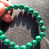 Malachiet edelsteen armband | 8 mm – curated crystal by Marga Jacobs | rust, symboliek en intuïtieve zelfzorg