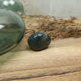 Mosagaat trommelstenen – curated crystal by Marga Jacobs | rust, symboliek en intuïtieve zelfzorg