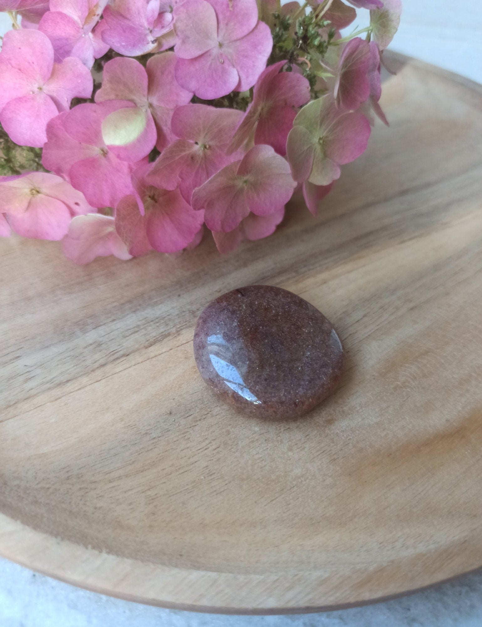 Moskoviet trommelstenen – curated crystal by Marga Jacobs | rust, symboliek en intuïtieve zelfzorg