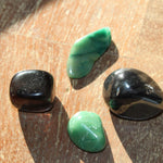 Nefriet trommelstenen – curated crystal by Marga Jacobs | rust, symboliek en intuïtieve zelfzorg