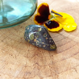 Nunderiet trommelstenen – curated crystal by Marga Jacobs | rust, symboliek en intuïtieve zelfzorg