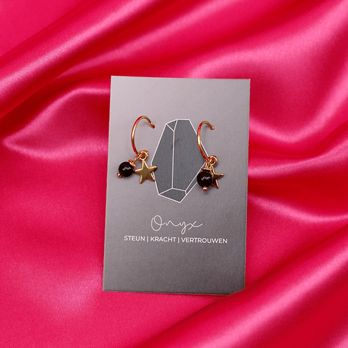 Oorbellen 'you're a star' ~ Uchu Reminders – curated crystal by Marga Jacobs | rust, symboliek en intuïtieve zelfzorg