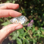 Opaal trommelstenen – curated crystal by Marga Jacobs | rust, symboliek en intuïtieve zelfzorg