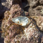 Opaal trommelstenen – curated crystal by Marga Jacobs | rust, symboliek en intuïtieve zelfzorg