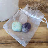 Rouw & verlies edelstenensetje – curated crystal by Marga Jacobs | rust, symboliek en intuïtieve zelfzorg