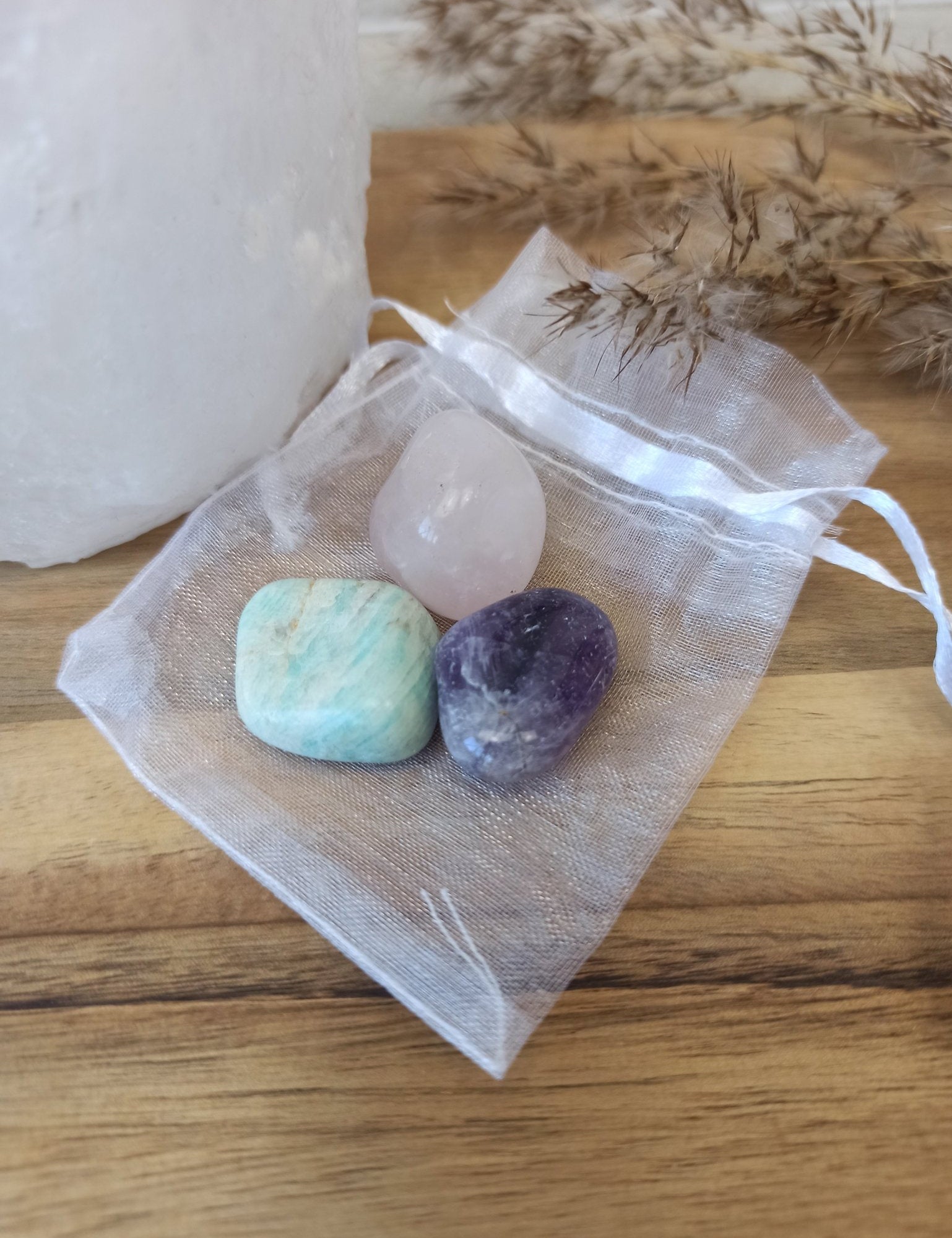 Rouw & verlies edelstenensetje – curated crystal by Marga Jacobs | rust, symboliek en intuïtieve zelfzorg