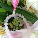 Rozenkwarts edelsteen armband met flosje | 8 mm – curated crystal by Marga Jacobs | rust, symboliek en intuïtieve zelfzorg