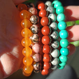 Set edelsteen armbanden (2) | 8 mm – curated crystal by Marga Jacobs | rust, symboliek en intuïtieve zelfzorg