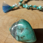 Smaragd trommelstenen – curated crystal by Marga Jacobs | rust, symboliek en intuïtieve zelfzorg