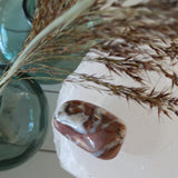Steragaat trommelstenen – curated crystal by Marga Jacobs | rust, symboliek en intuïtieve zelfzorg