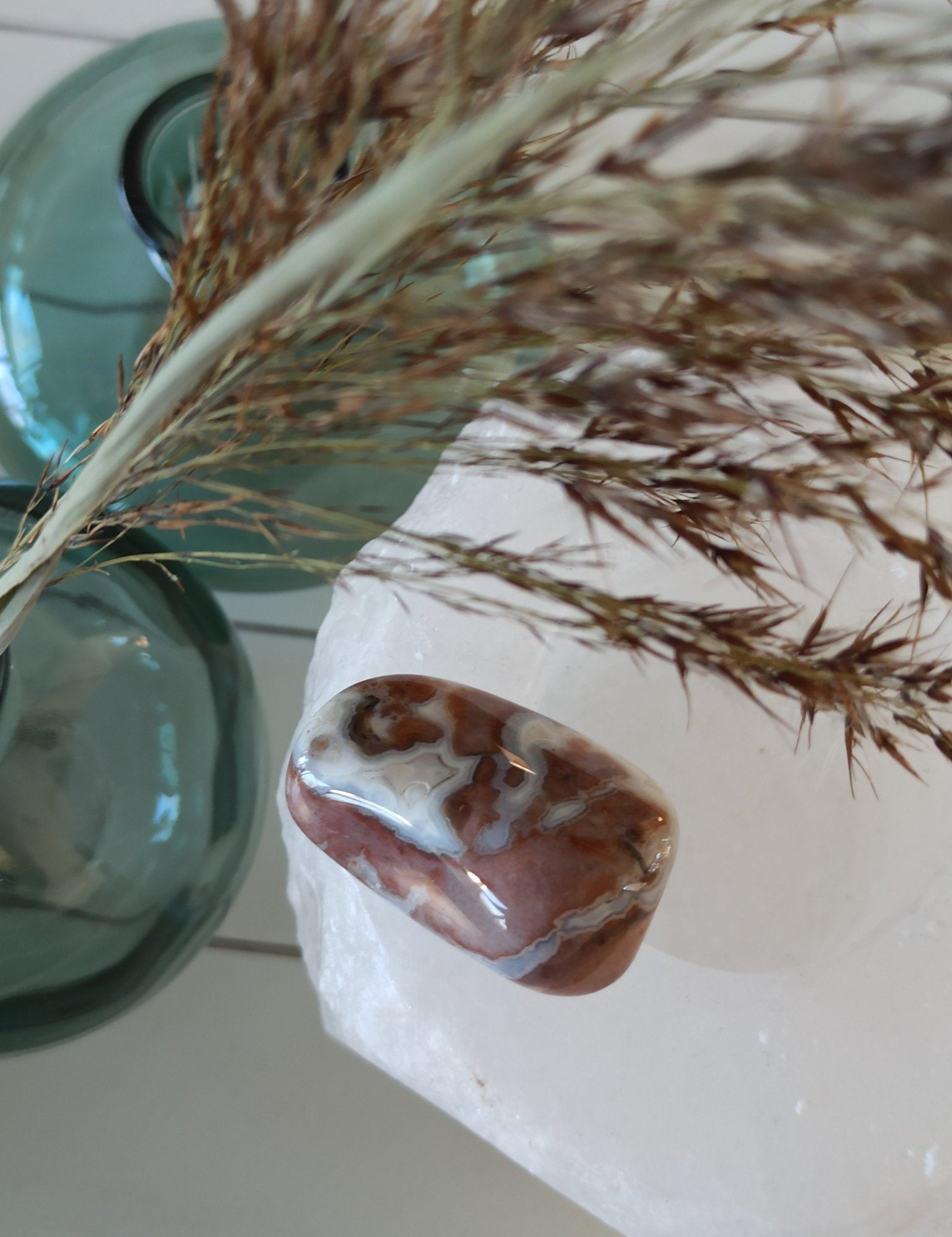 Steragaat trommelstenen – curated crystal by Marga Jacobs | rust, symboliek en intuïtieve zelfzorg