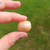 Stilbiet trommelstenen – curated crystal by Marga Jacobs | rust, symboliek en intuïtieve zelfzorg