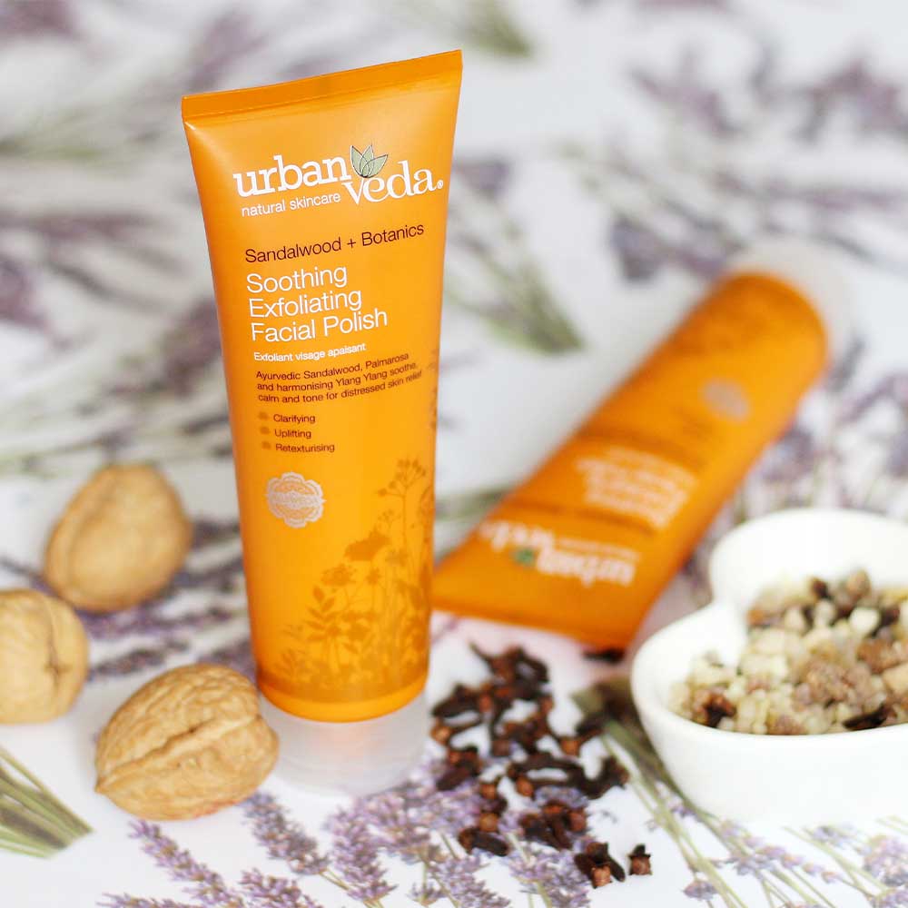 Urban Veda Soothing Exfoliating Facial Polish – curated crystal by Marga Jacobs | rust, symboliek en intuïtieve zelfzorg