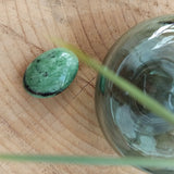 Zoïsiet trommelstenen – curated crystal by Marga Jacobs | rust, symboliek en intuïtieve zelfzorg