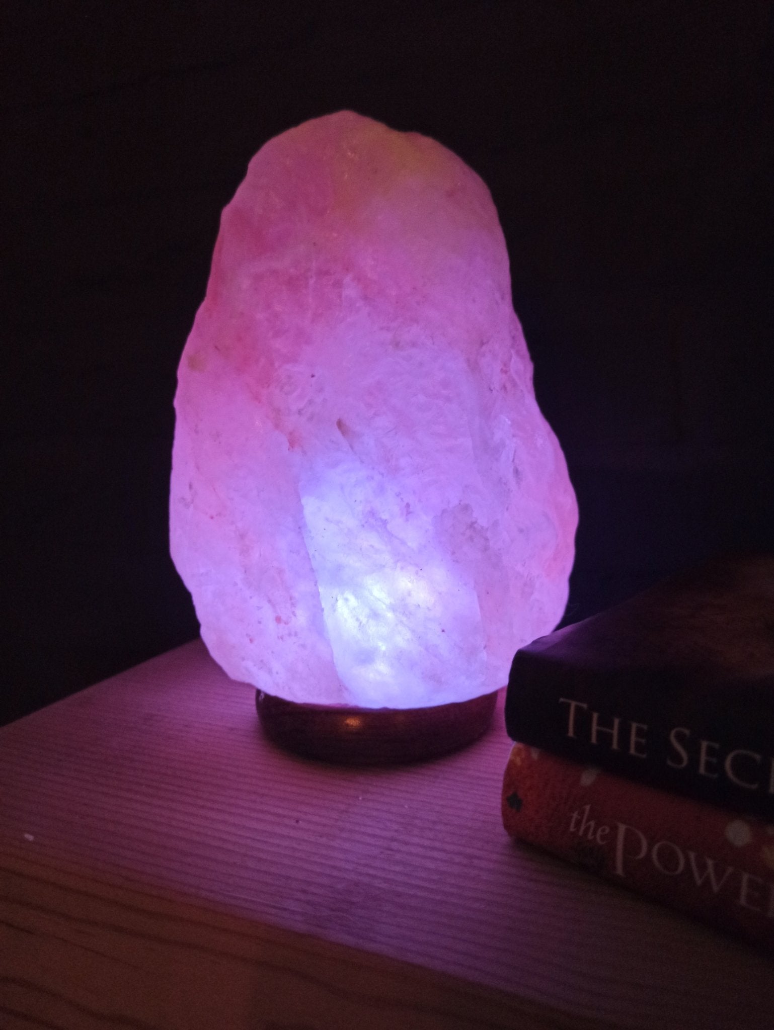 Zoutlamp (roze) met USB-aansluiting | Marga Jacobs - De webshop